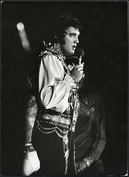 Elvis Presley 1975 Original Wire Photograph Nassau Coliseum Concert