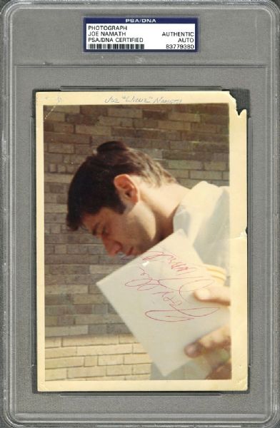 Joe Willie Namath Signed Vintage Rookie Era Photograph