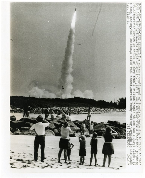 Cape Kennedy 1969 Rocket Blastoff Original Wire Photograph