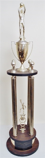 Wali Jones (Philadelphia 76ers) Perfect Shot Contest Trophy (3 ½ feet tall)